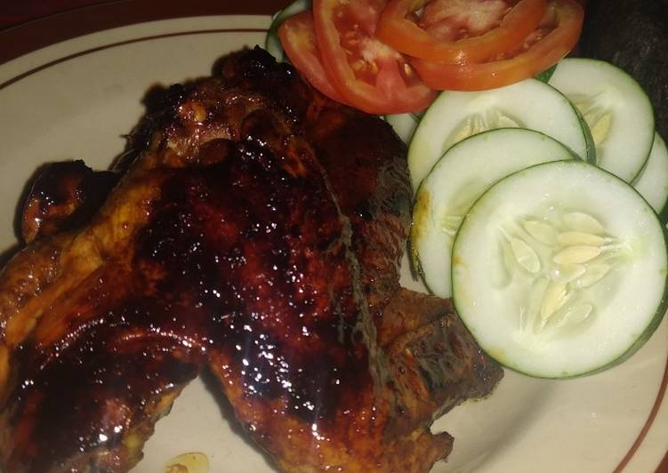 Detail Gambar Ayam Bakar Kecap Nomer 28