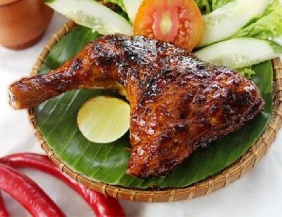 Detail Gambar Ayam Bakar Nomer 17