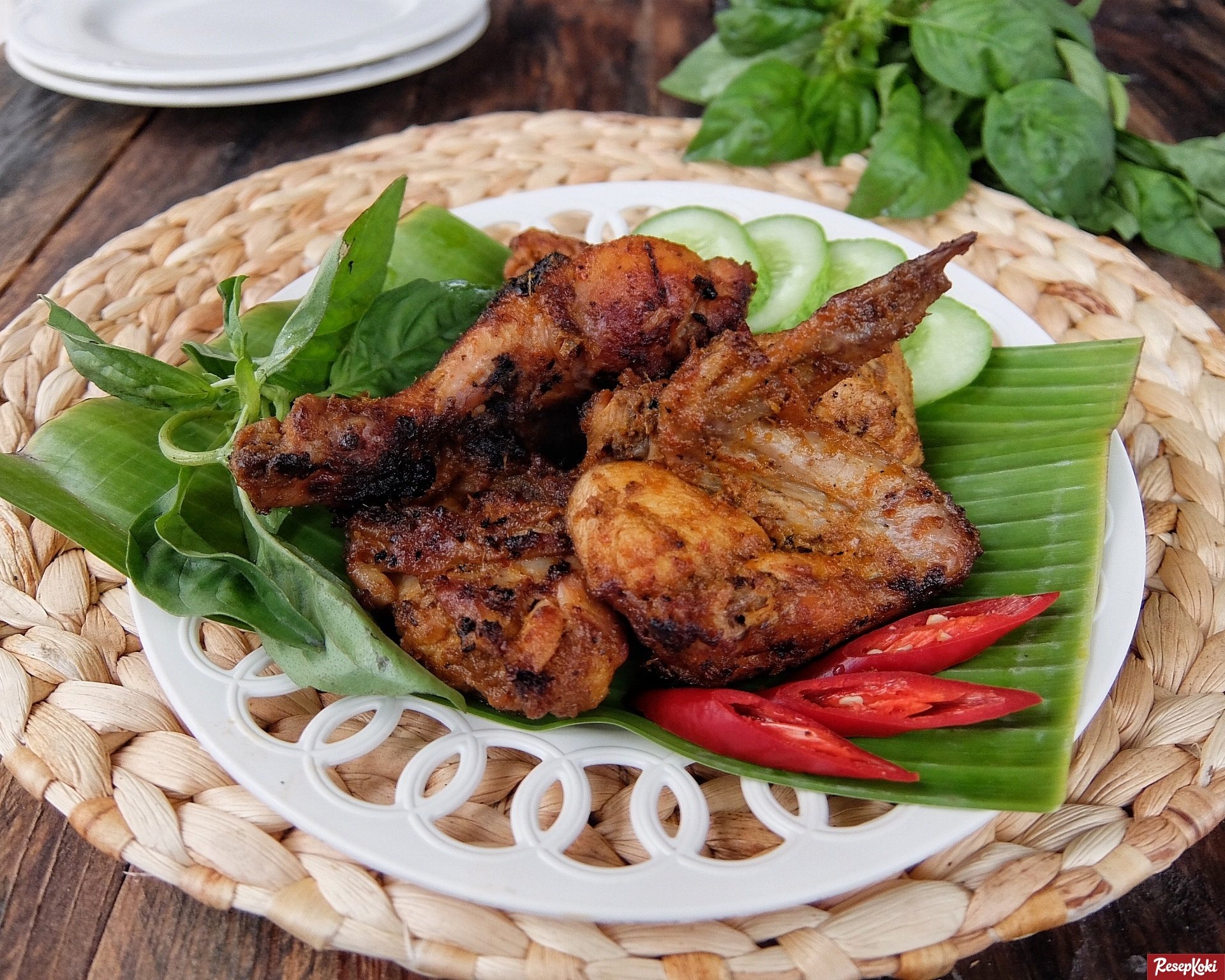 Detail Gambar Ayam Bakar Nomer 45