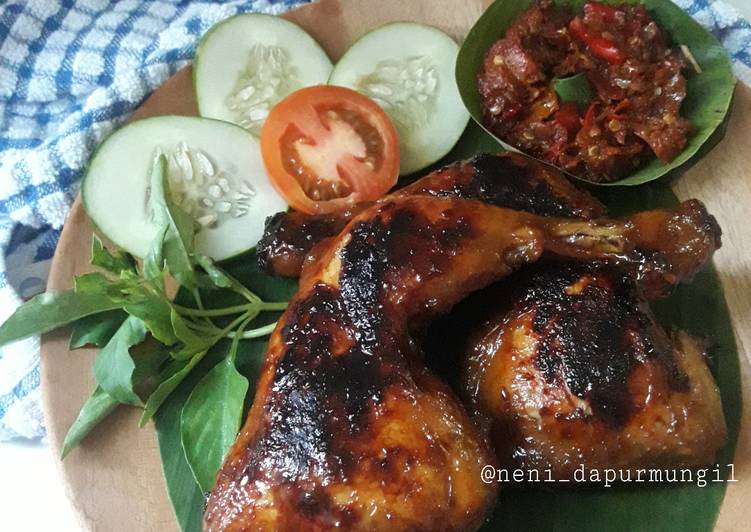 Detail Gambar Ayam Bakar Madu Nomer 30