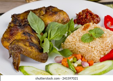 Detail Gambar Ayam Bakar Nasi Nomer 24