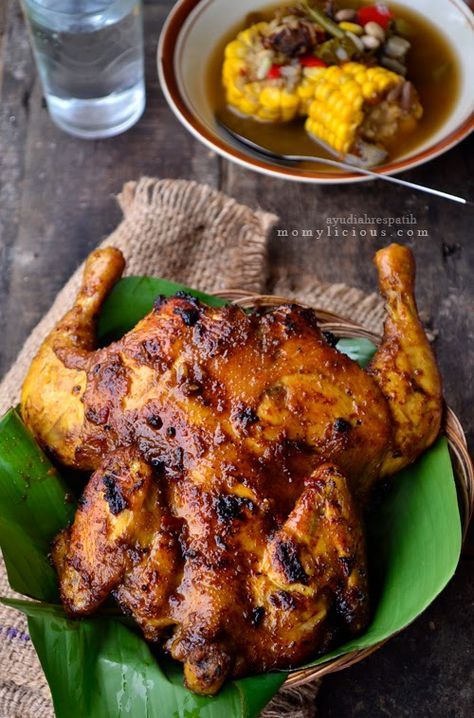 Detail Gambar Ayam Bekakak Nomer 29