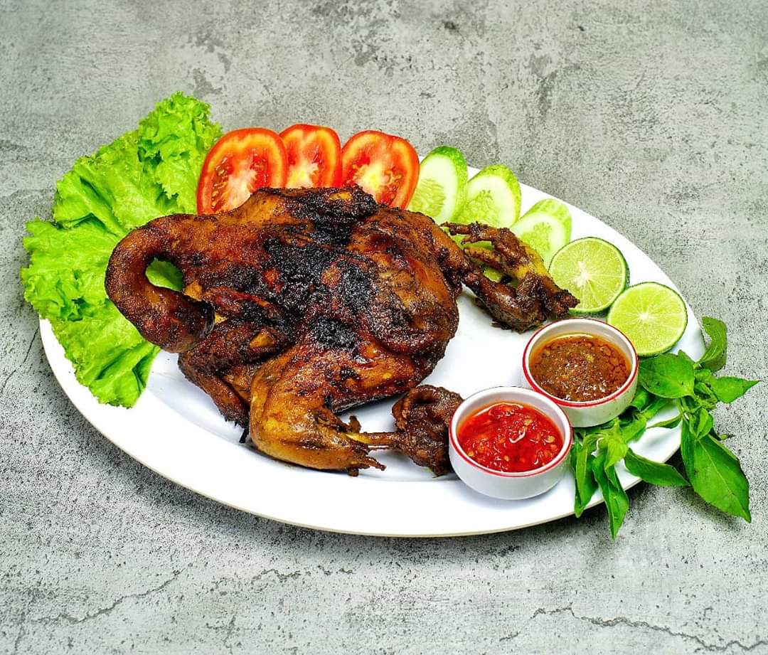 Detail Gambar Ayam Bekakak Nomer 31