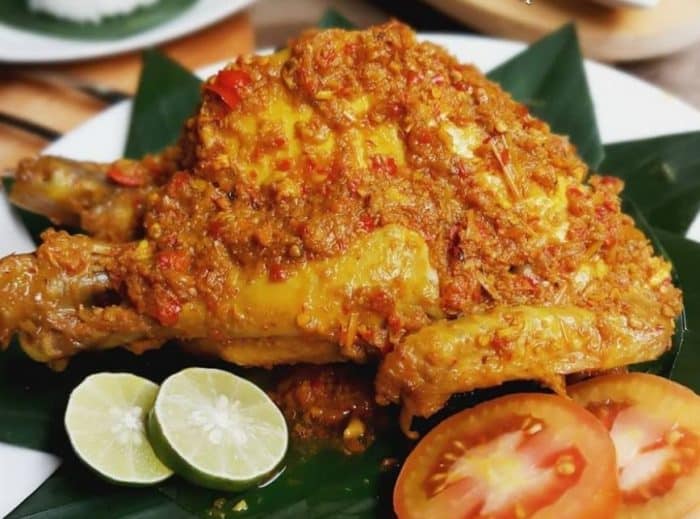 Detail Gambar Ayam Betutu Goreng Nomer 16