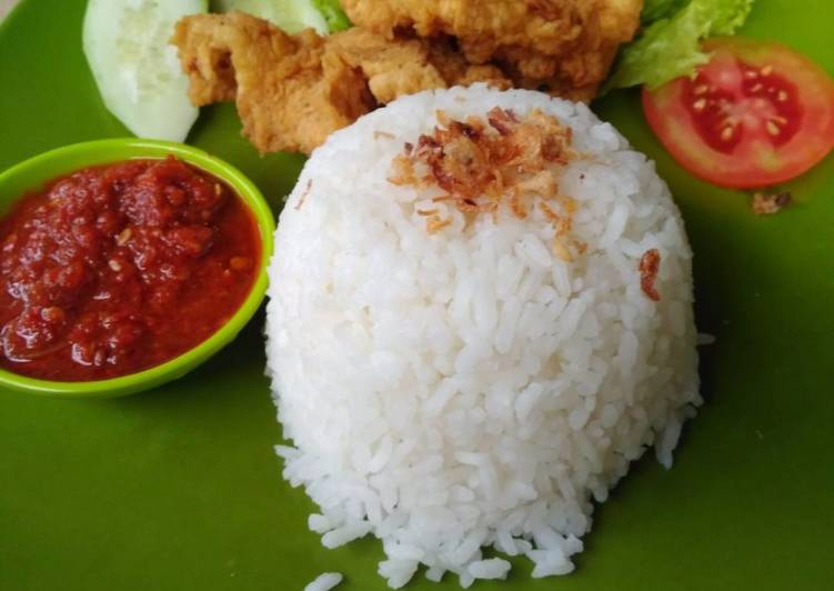 Detail Gambar Ayam Crispy Dan Nasi Nomer 18