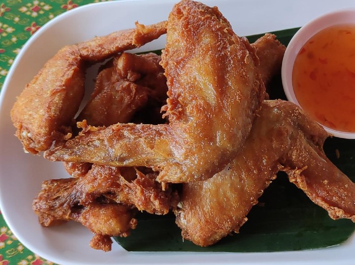 Detail Gambar Ayam Goreng Crispy Nomer 20