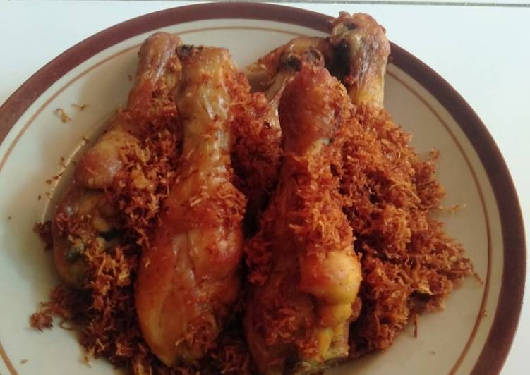 Detail Gambar Ayam Goreng Serundeng Nomer 27