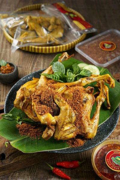 Detail Gambar Ayam Goreng Utuh Nomer 54