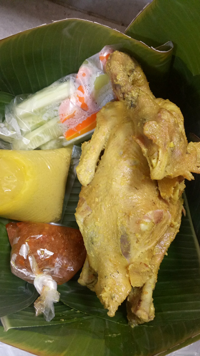 Detail Gambar Ayam Ingkung Nomer 22