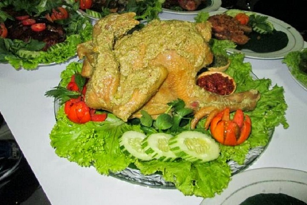 Detail Gambar Ayam Ingkung Nomer 33