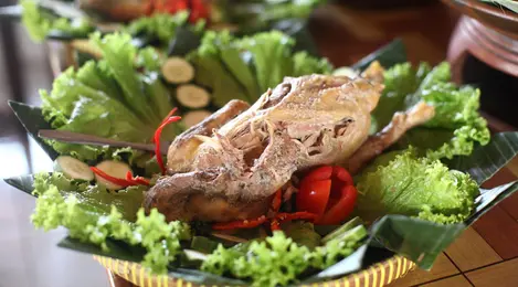 Detail Gambar Ayam Ingkung Nomer 45