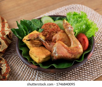 Detail Gambar Ayam Lalapan Nomer 31