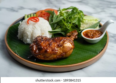 Detail Gambar Ayam Lalapan Nomer 5