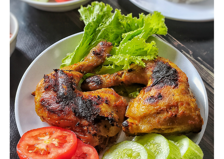 Detail Gambar Ayam Panggang Bumbu Rujak Nomer 15