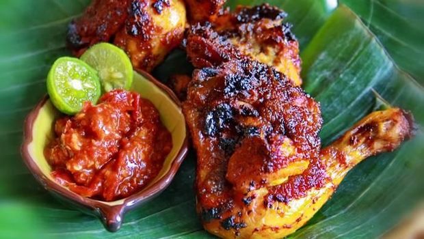 Detail Gambar Ayam Panggang Bumbu Rujak Nomer 46