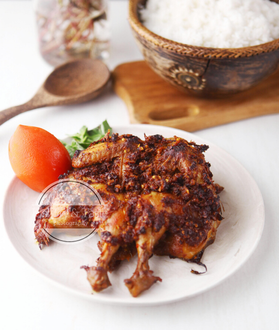 Detail Gambar Ayam Panggang Bumbu Rujak Nomer 53