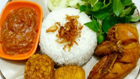 Detail Gambar Ayam Pecel Lele Png Nomer 53