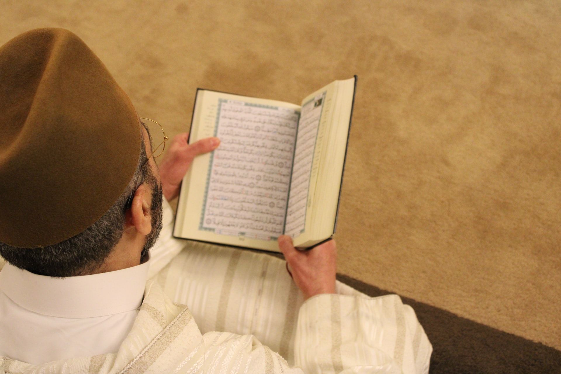 Detail Gambar Baca Al Quran Nomer 23