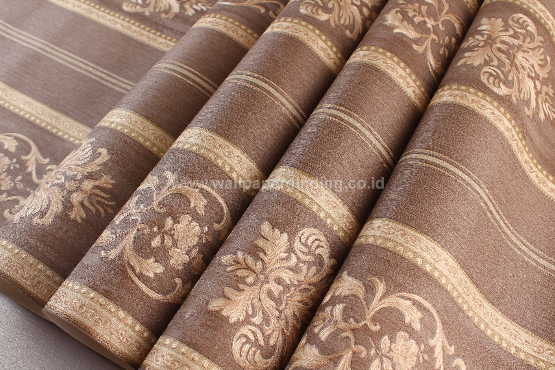 Detail Gambar Background Batik Coklat Nomer 46
