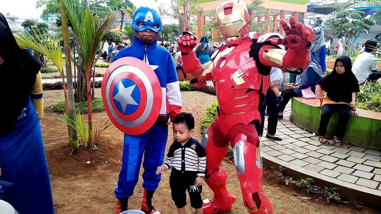 Download Gambar Badut Iron Man Nomer 9