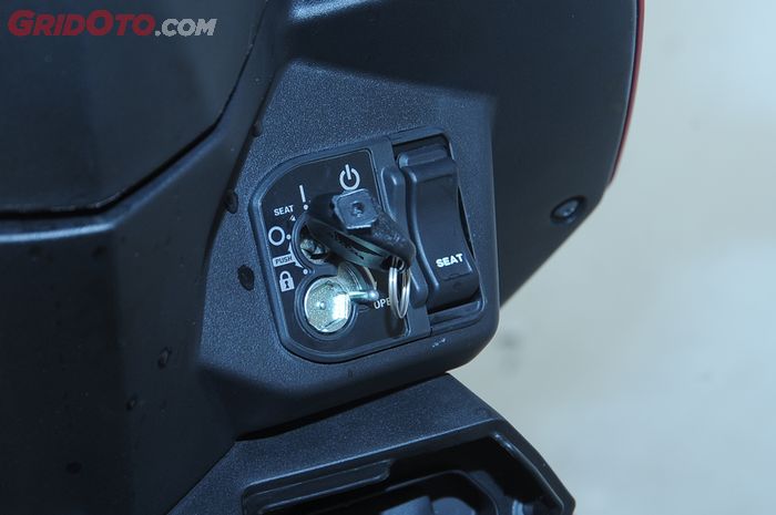 Detail Gambar Bagasi Motor Honda Beat Nomer 16