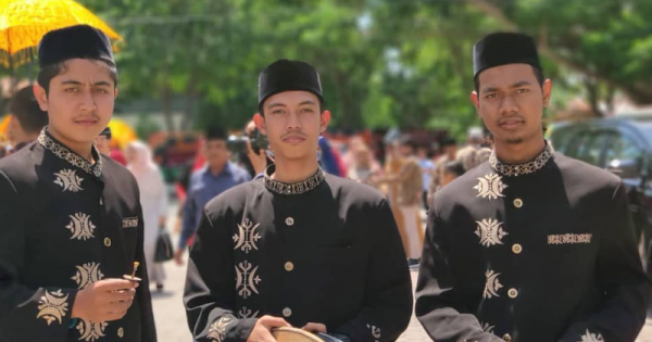 Download Gambar Baju Adat Aceh Nomer 39