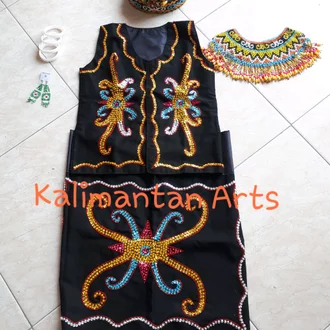 Detail Gambar Baju Adat Dayak Anak Perempuan Nomer 15