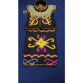 Detail Gambar Baju Adat Dayak Anak Perempuan Nomer 28