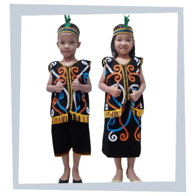 Detail Gambar Baju Adat Dayak Anak Perempuan Nomer 7