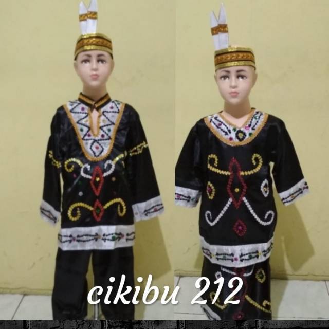 Detail Gambar Baju Adat Kalimantan Tengah Nomer 6