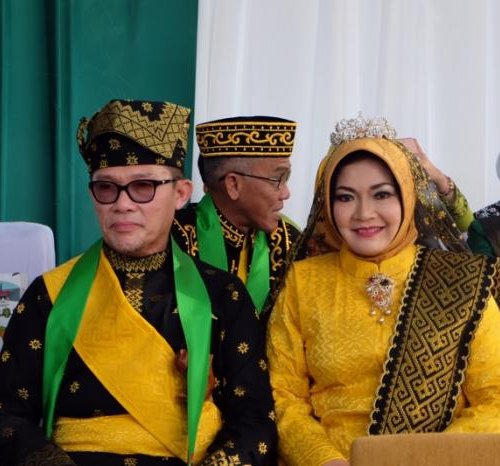 Detail Gambar Baju Adat Melayu Nomer 44