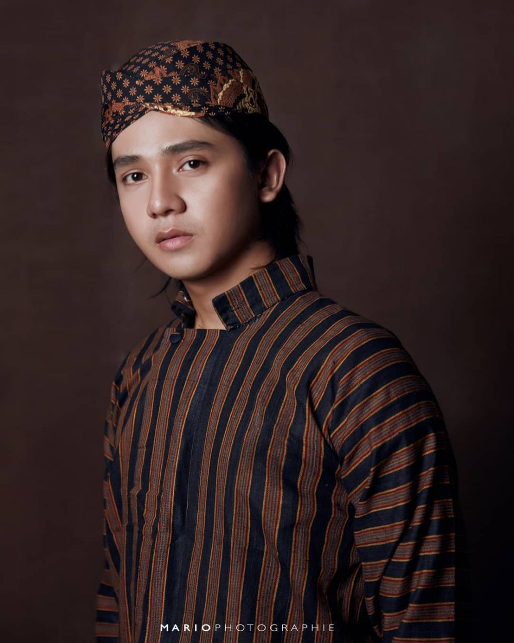 Detail Gambar Baju Adat Yogyakarta Nomer 21