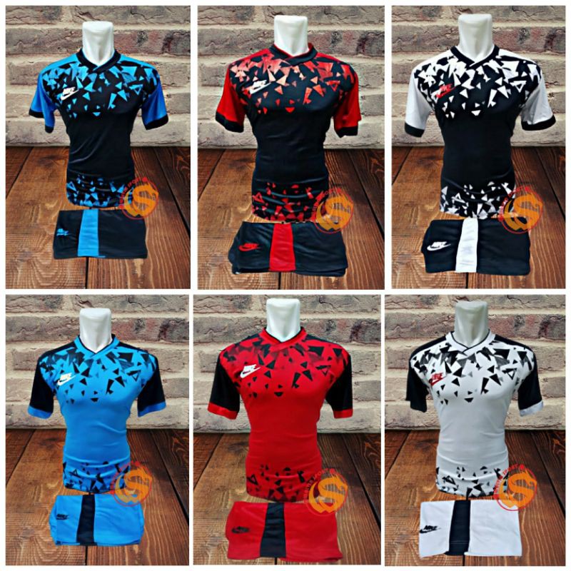 Detail Gambar Baju Bola Nomer 21
