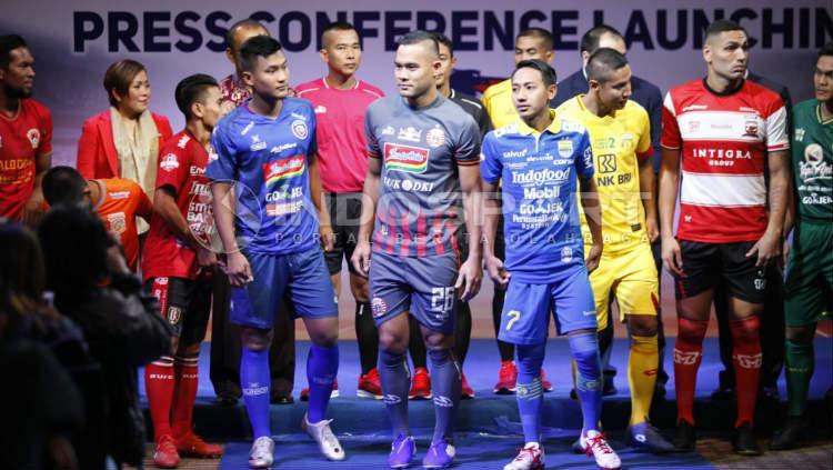 Detail Gambar Baju Bola Terbaru Liga 1 Nomer 32