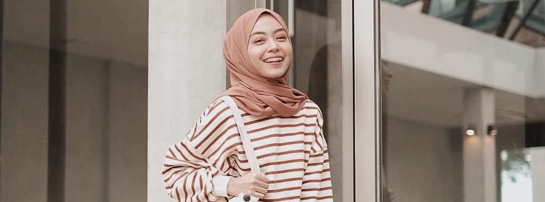 Detail Gambar Baju Hijab Simple Nomer 21