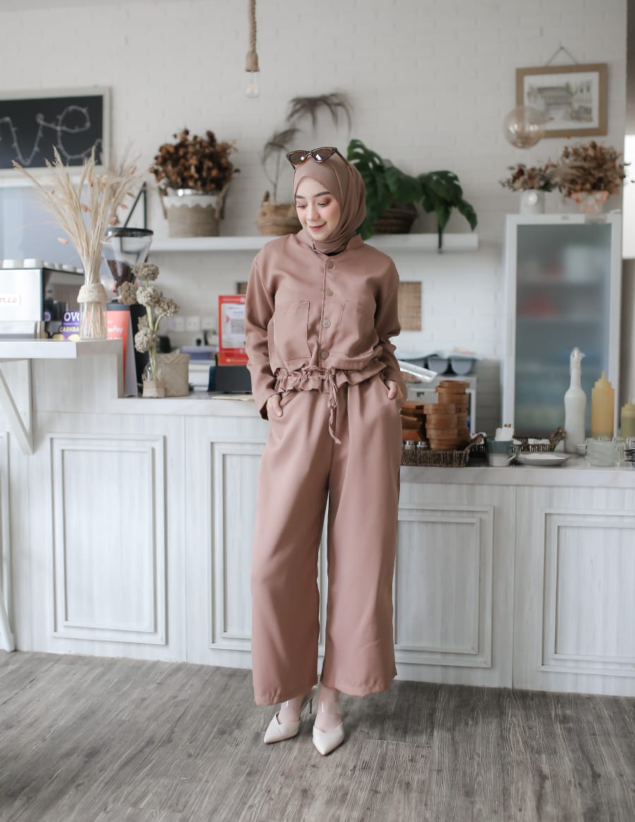 Detail Gambar Baju Jumpsuit Untuk Remaja Nomer 34