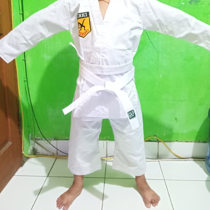 Detail Gambar Baju Karate Nomer 2