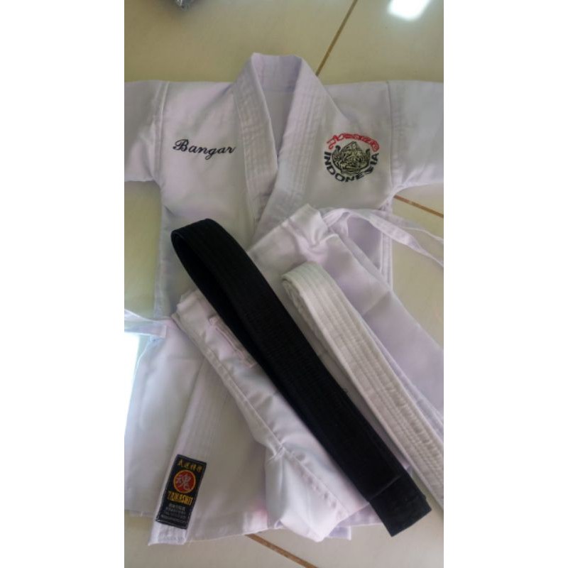 Detail Gambar Baju Karate Nomer 44