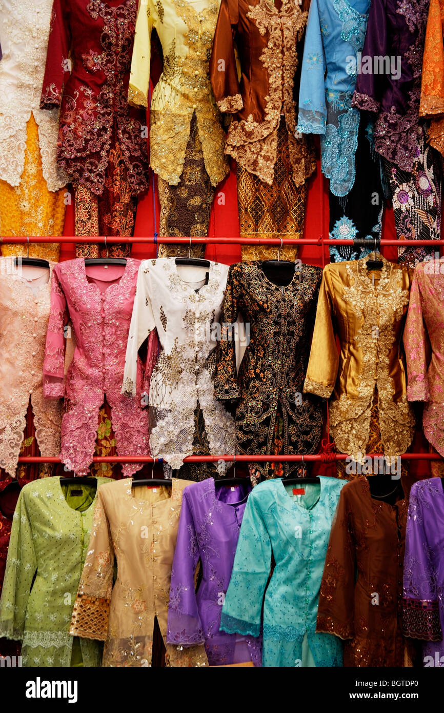 Detail Gambar Baju Kebaya Nomer 32