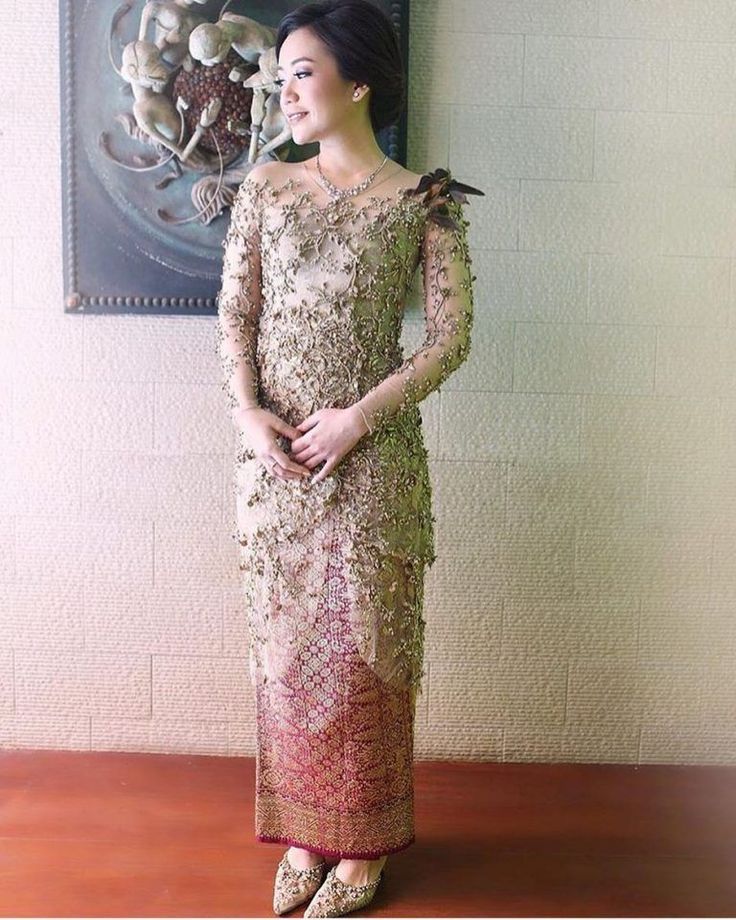 Detail Gambar Baju Kebaya Brokat Nomer 35