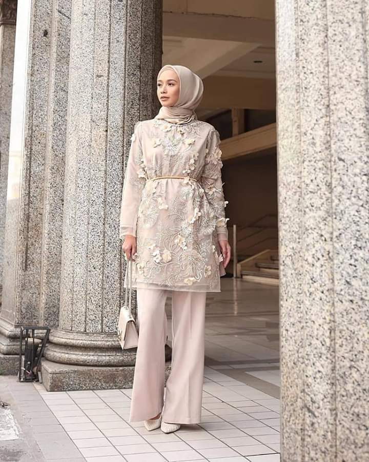 Detail Gambar Baju Kebaya Celana Nomer 32