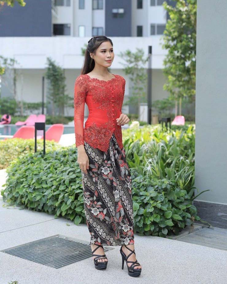 Detail Gambar Baju Kebaya Jawa Barat Nomer 15