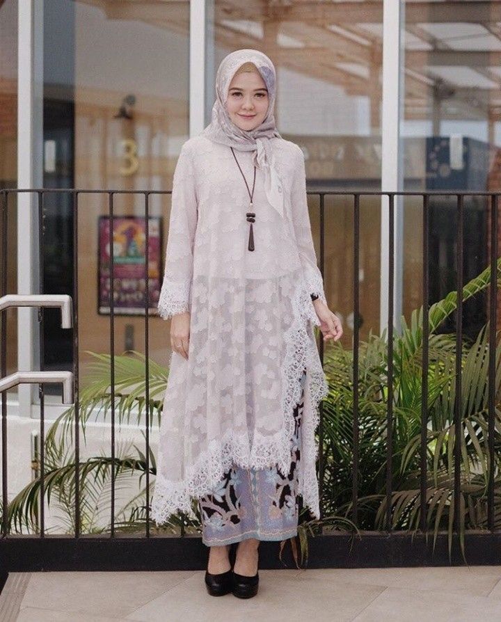 Detail Gambar Baju Kebaya Muslim Nomer 50