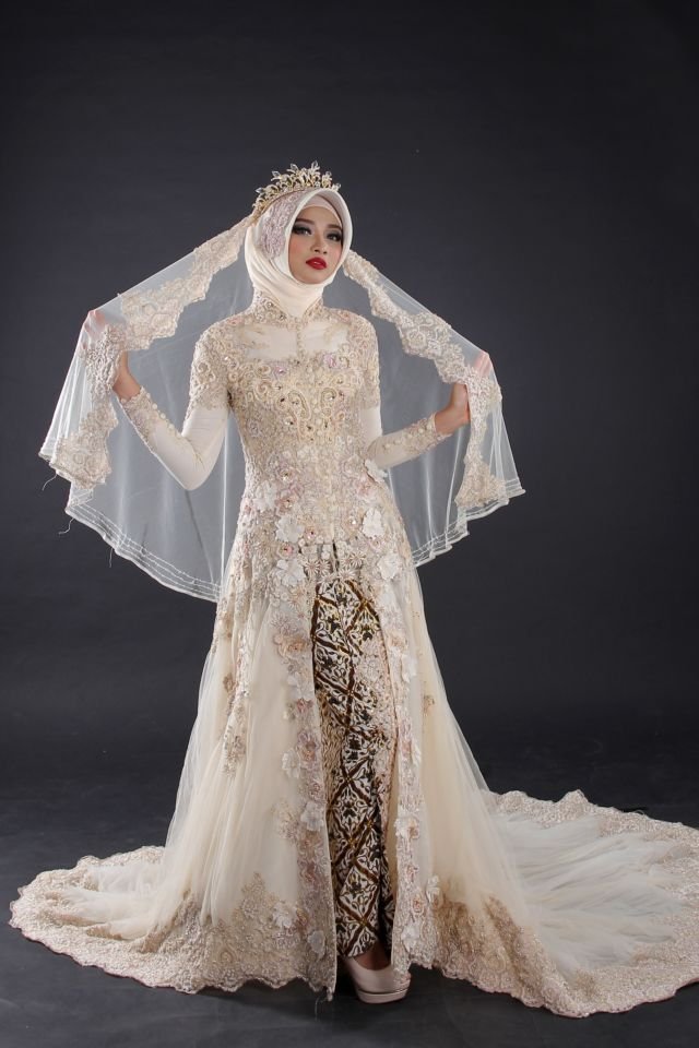 Detail Gambar Baju Kebaya Nikah Nomer 32