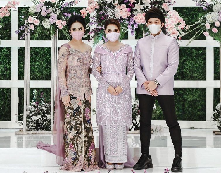 Detail Gambar Baju Penganten Nomer 19