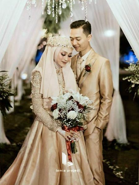 Detail Gambar Baju Penganten Nomer 25