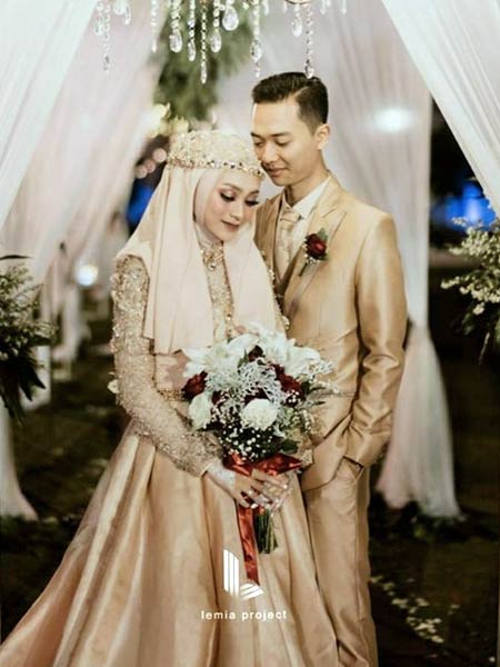 Detail Gambar Baju Pengantin Nomer 24