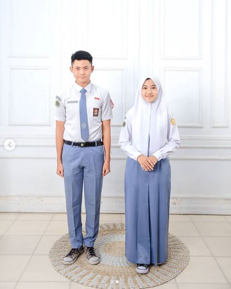 Detail Gambar Baju Seragam Sma Nomer 17