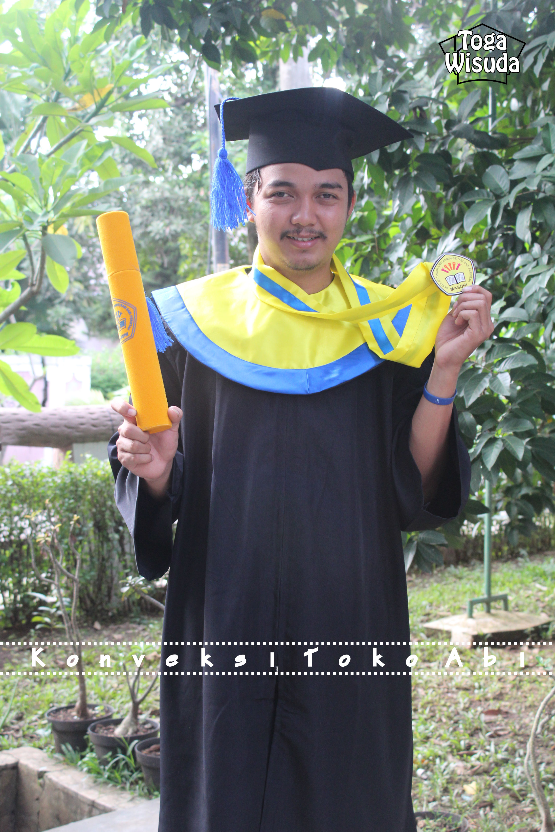 Detail Gambar Baju Toga Badan Wisuda Png Nomer 48