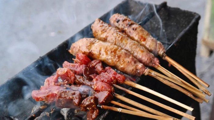 Detail Gambar Bakar Sate Nomer 29